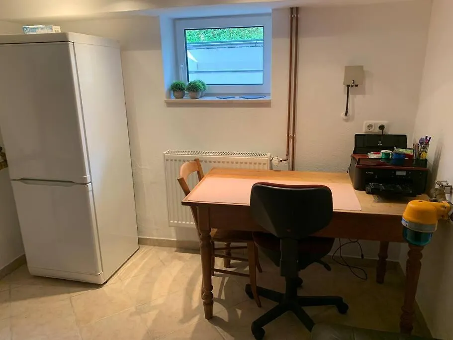 Souterrain Whg Im Einfamilienhaus -Zentral In Frankfurt Apartment Frankfurt am Main