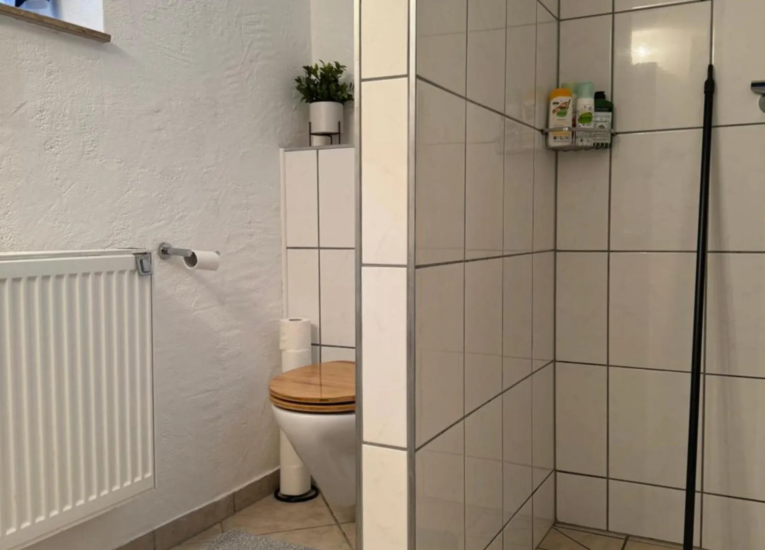 Souterrain Whg Im Einfamilienhaus -Zentral In Frankfurt Apartment Frankfurt am Main Germany